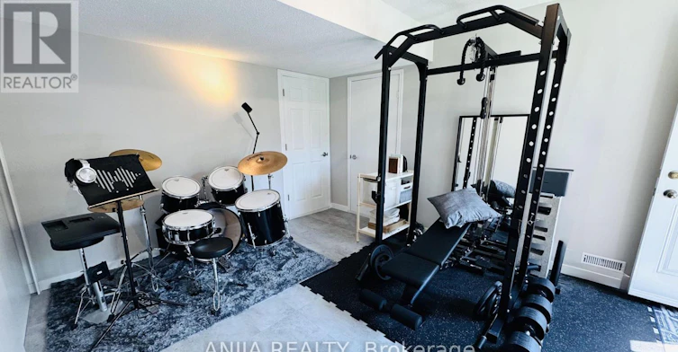 7 Purple Sageway, Toronto, ON, M2H 2Z6 - 30