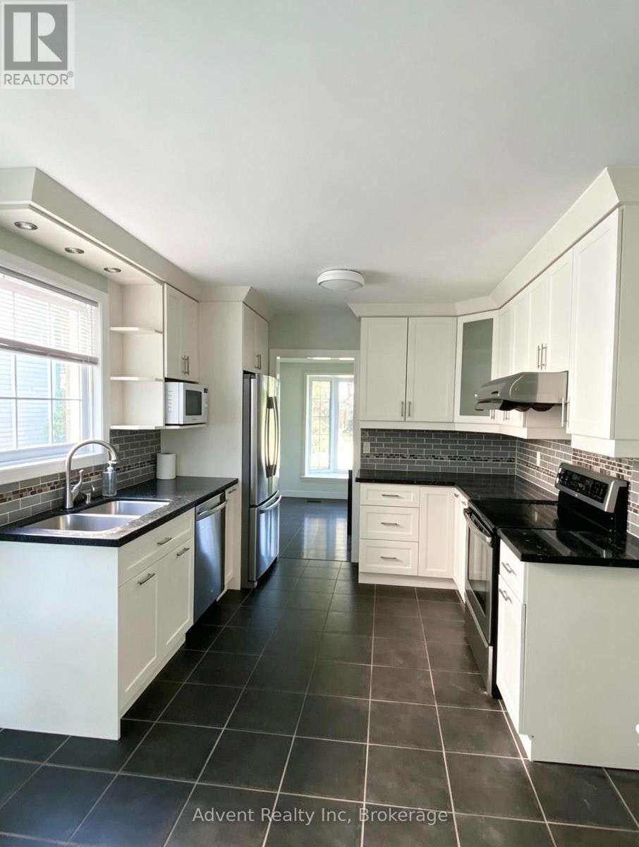 73 Overbank Crescent, Toronto, ON, M3A 1W1 - 7