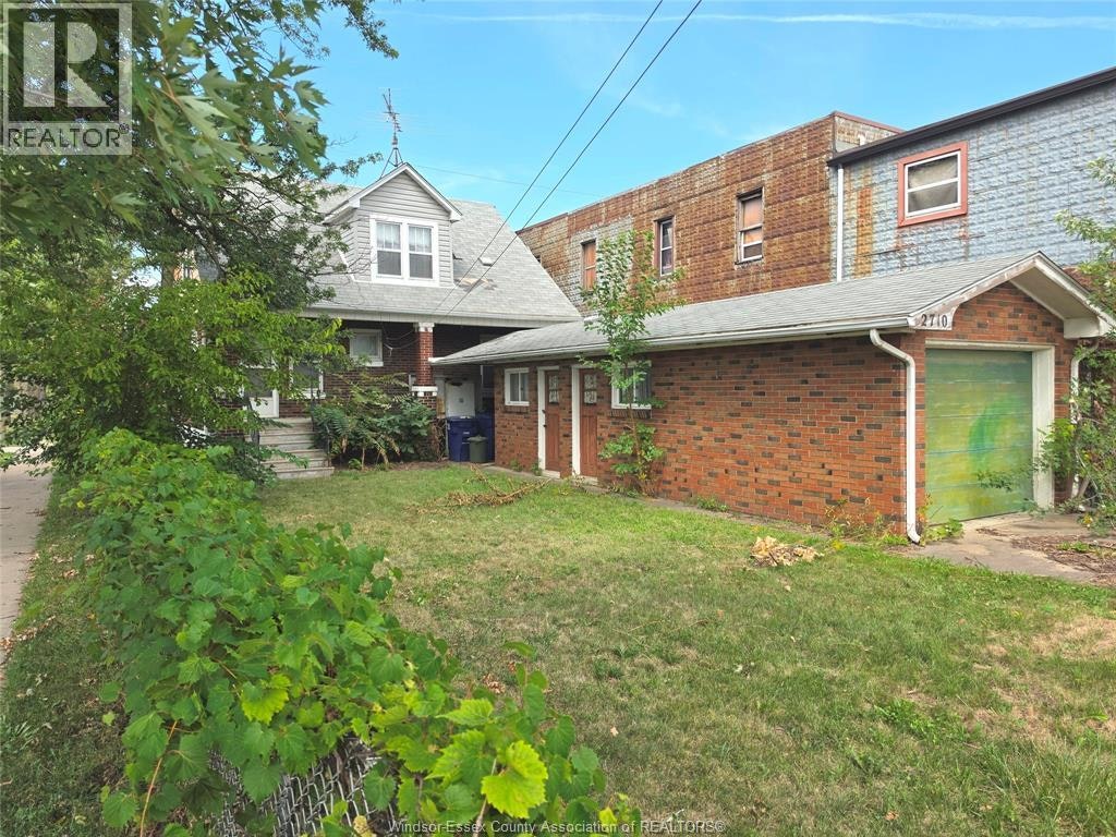 2710 Seminole, Windsor, ON, N8Y 1X8