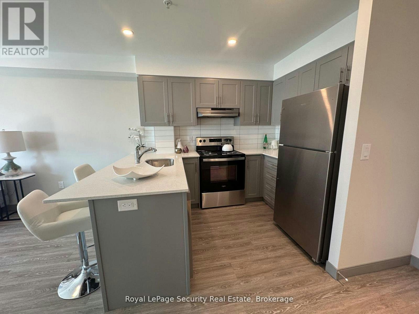 305-1015 Innisfil Beach Road, Innisfil, ON, L9S 1T3 - 7
