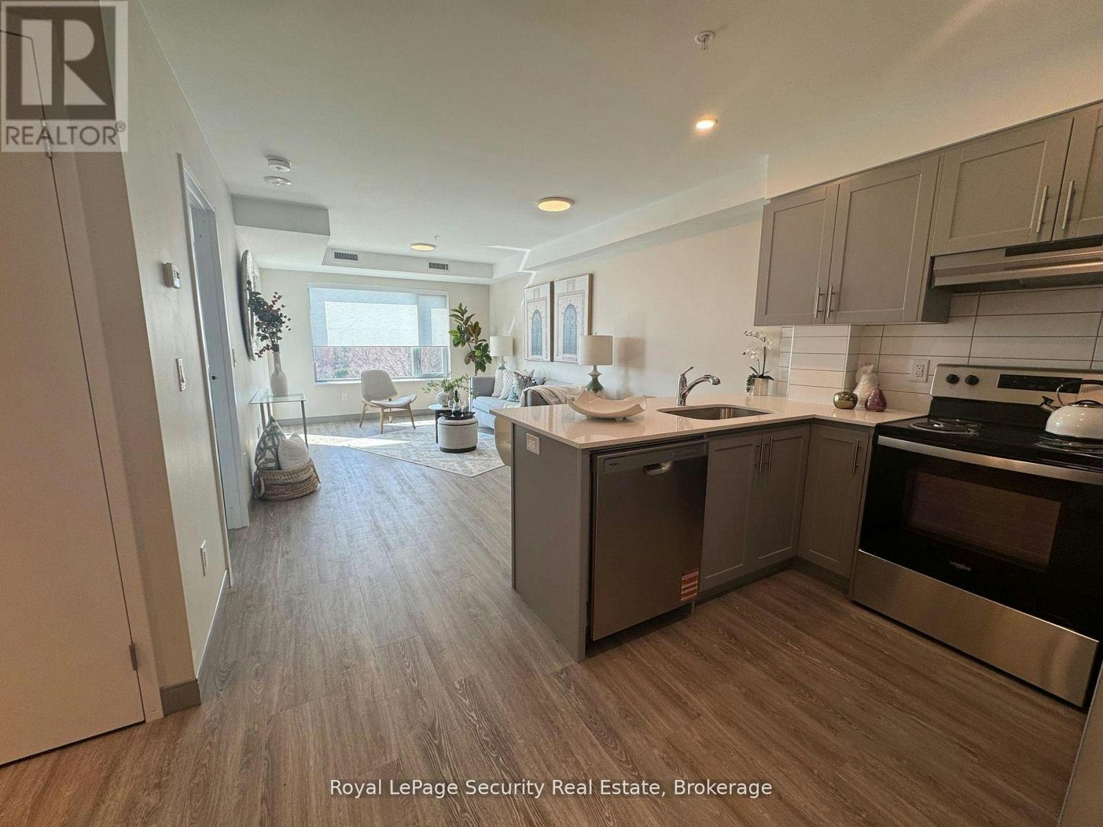 307-1015 Innisfil Beach Road, Innisfil, ON, L9S 1T3 - 6