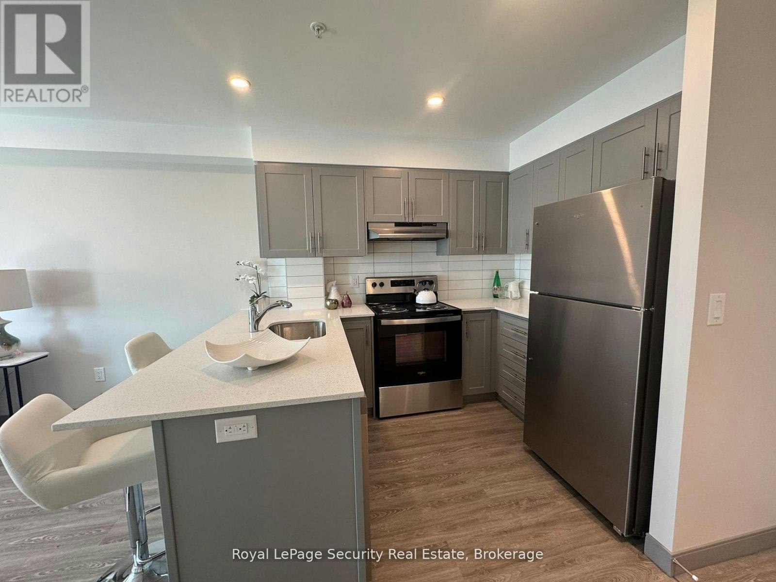 307-1015 Innisfil Beach Road, Innisfil, ON, L9S 1T3 - 8