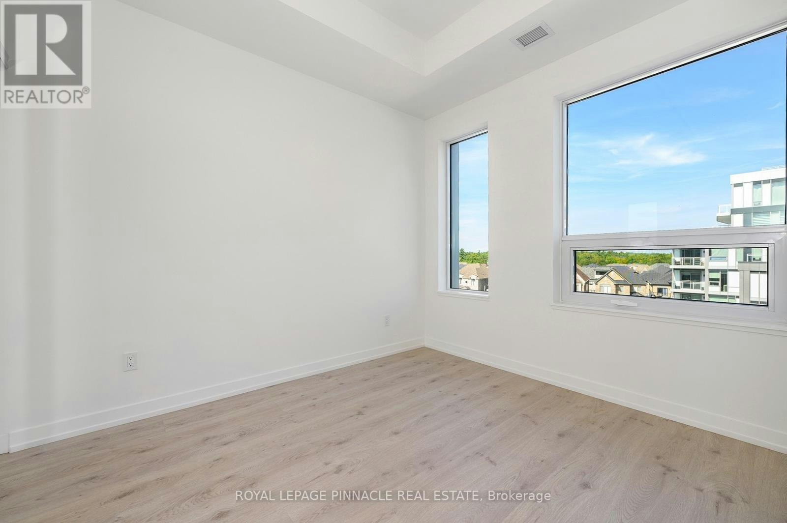 450-2501 Saw Whet Boulevard, Oakville, ON, L6M 5N2 - 24