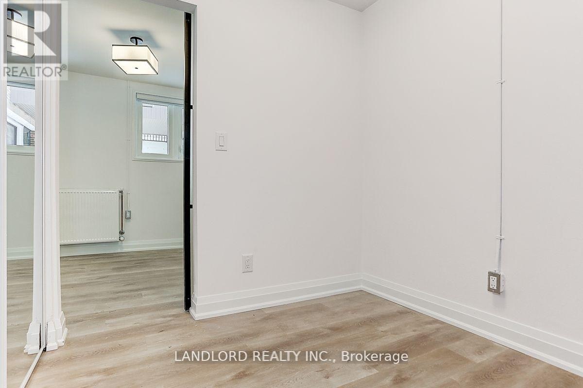 23-2520 Bloor Street W, Toronto, ON, M6S 1R8 - 15