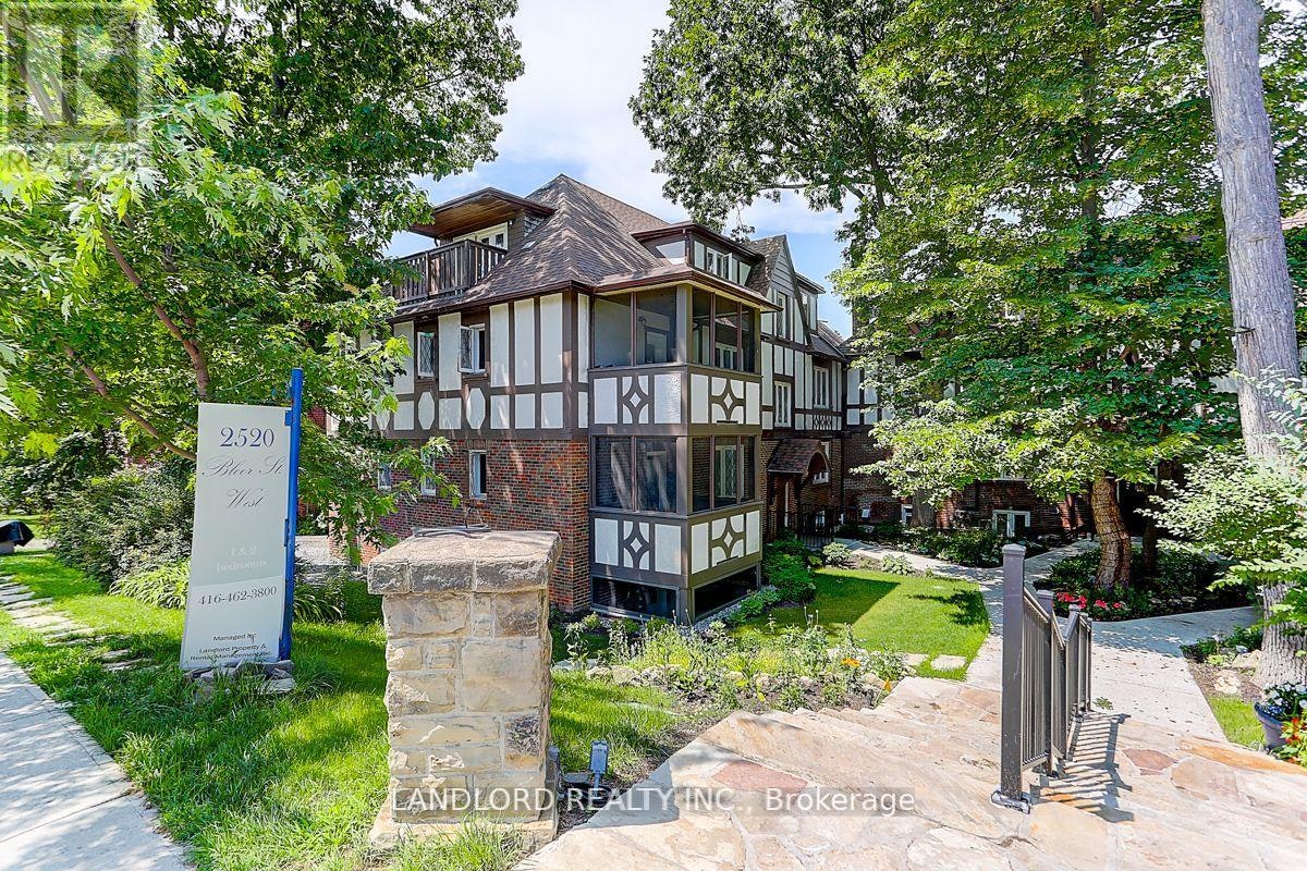 23-2520 Bloor Street W, Toronto, ON, M6S 1R8 - 23