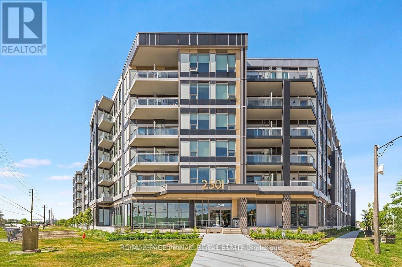 403-2501 Saw Whet Boulevard, Oakville, ON, L6M 5N2