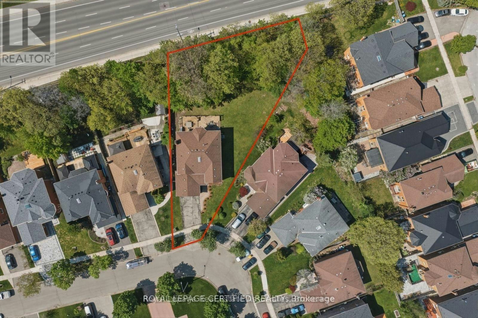 5211 Micmac Crescent, Mississauga, ON, L5R 2E2 - 5