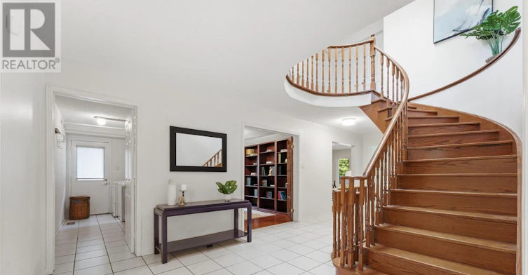 5211 Micmac Crescent, Mississauga, ON, L5R 2E2 - 8