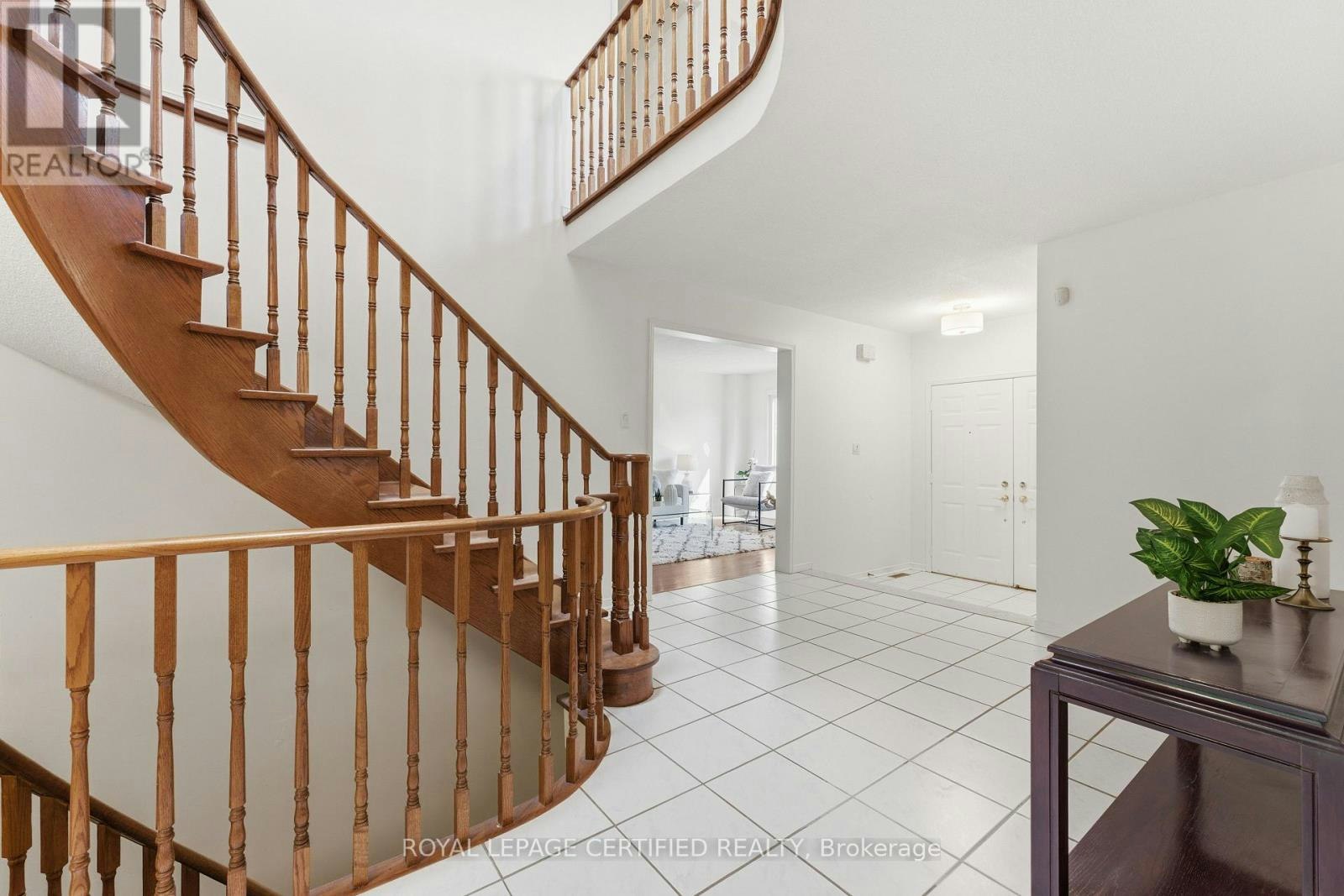 5211 Micmac Crescent, Mississauga, ON, L5R 2E2 - 6