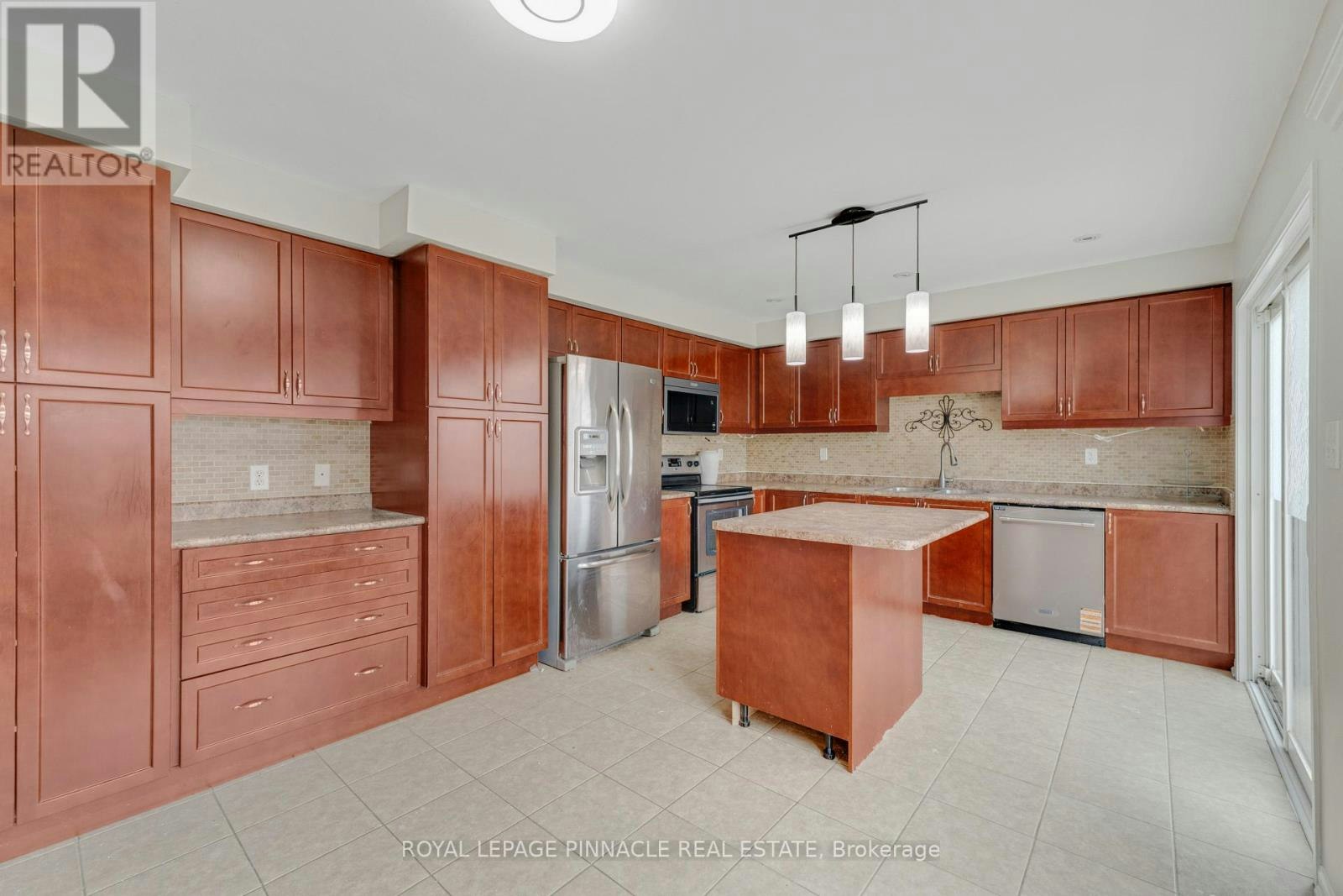135 Baldwin Drive, Cambridge, ON, N3C 0B4 - 16