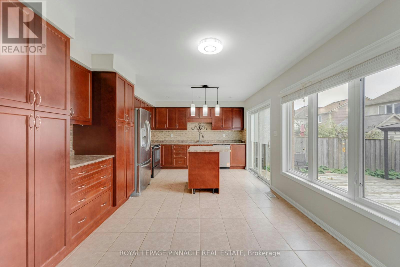135 Baldwin Drive, Cambridge, ON, N3C 0B4 - 14