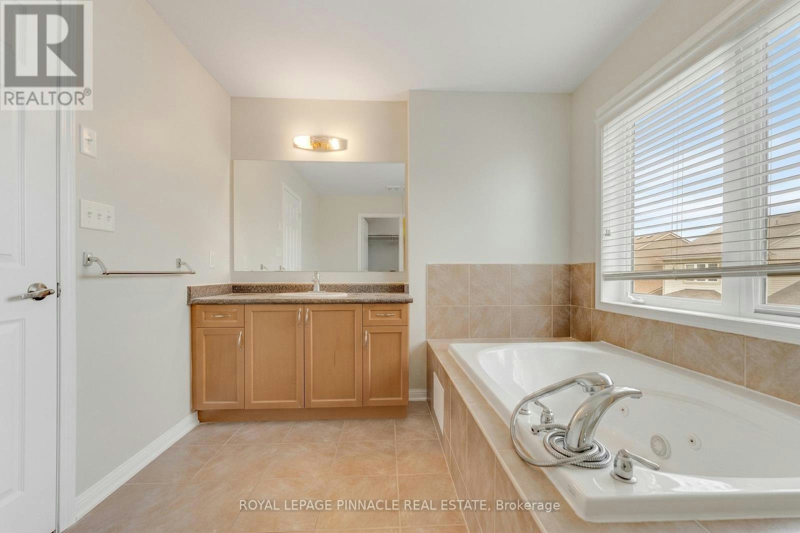 135 Baldwin Drive, Cambridge, ON, N3C 0B4 - 24