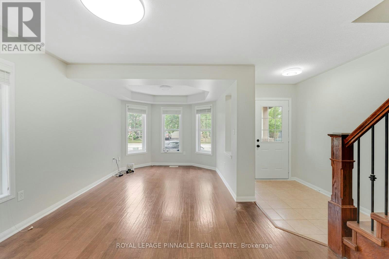 135 Baldwin Drive, Cambridge, ON, N3C 0B4 - 6