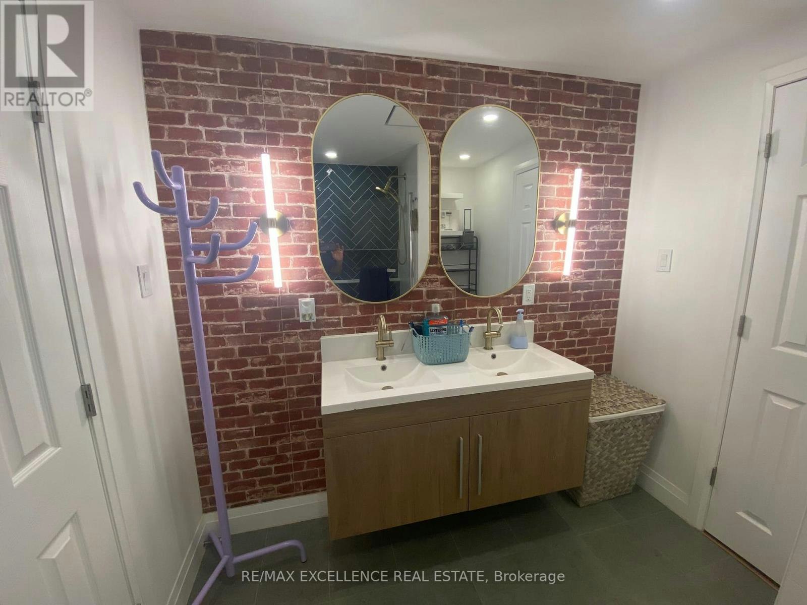 WALKOUT BASEMENT-46 Tradewinds Place, Kitchener, ON, N2N 3G4 - 11