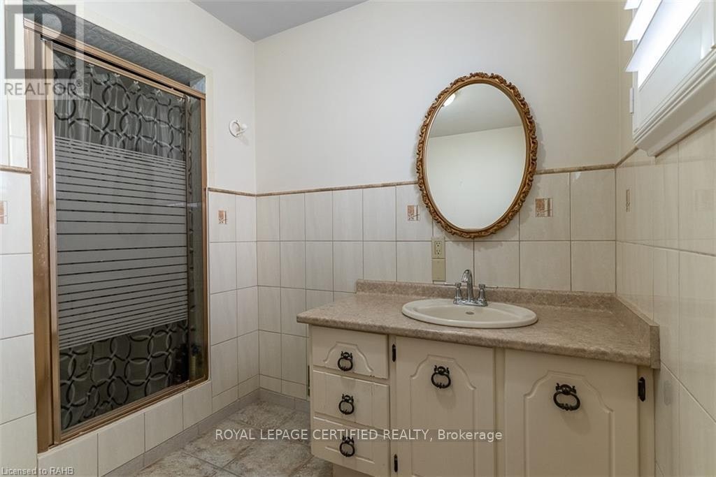 LOWER-216 Margaret Avenue, Hamilton, ON, L8E 2H8 - 7
