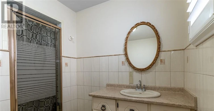 LOWER-216 Margaret Avenue, Hamilton, ON, L8E 2H8 - 7