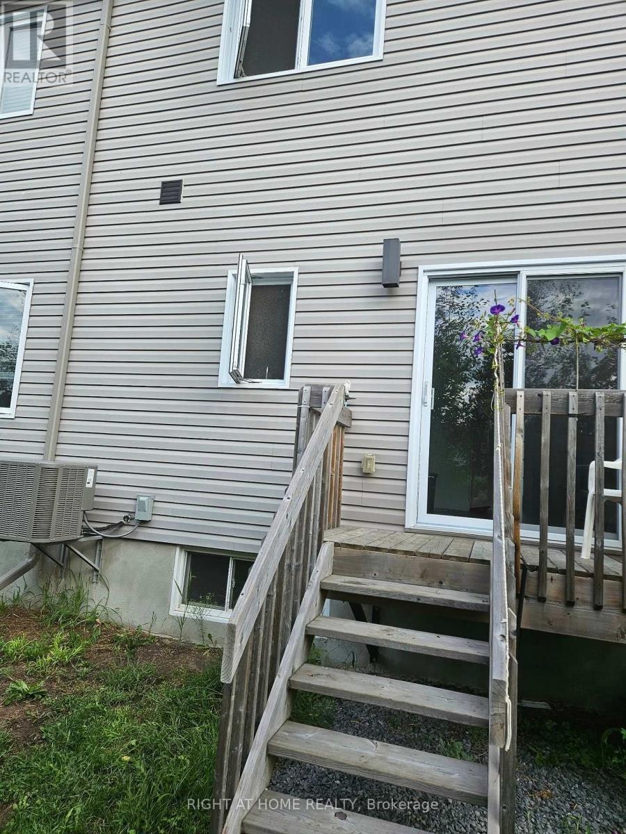 15 Livya Street, Limoges, ON, K0A 2M0 - 10