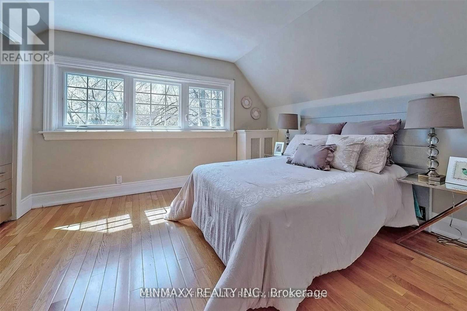 74 Dale Avenue, Toronto, ON, M4W 1K9 - 33