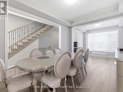 147 Bethpage Crescent - 4