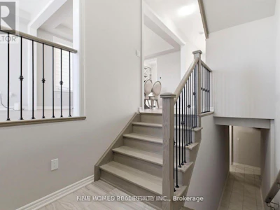 147 Bethpage Crescent - 3