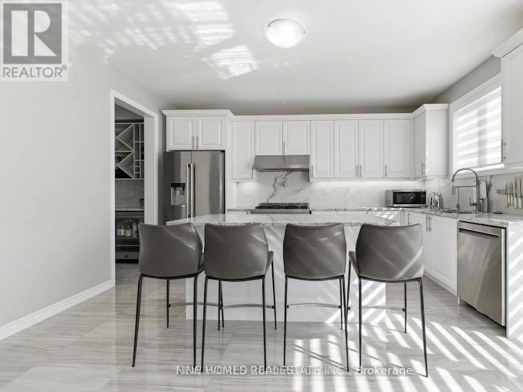 147 Bethpage Crescent, Newmarket, ON, L3X 0M2 - 8