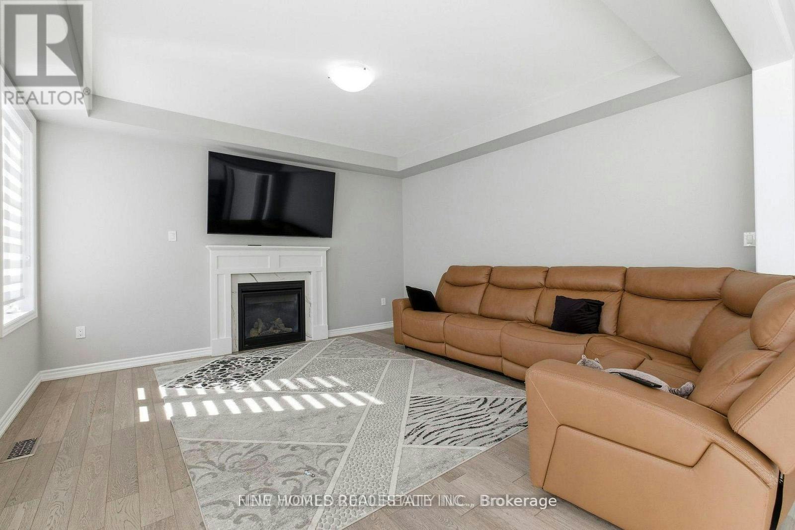 147 Bethpage Crescent, Newmarket, ON, L3X 0M2 - 10