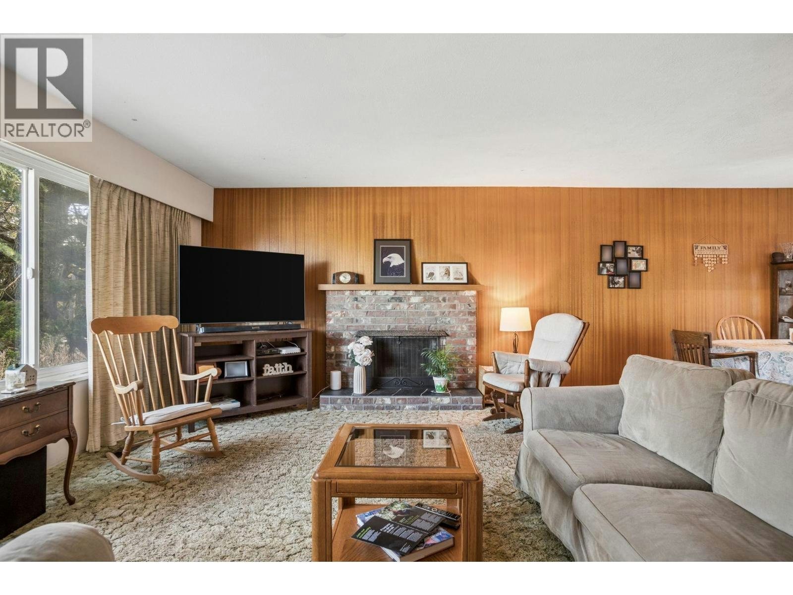 5392 Maple Crescent, Delta, BC, V4K 1G2 - 3