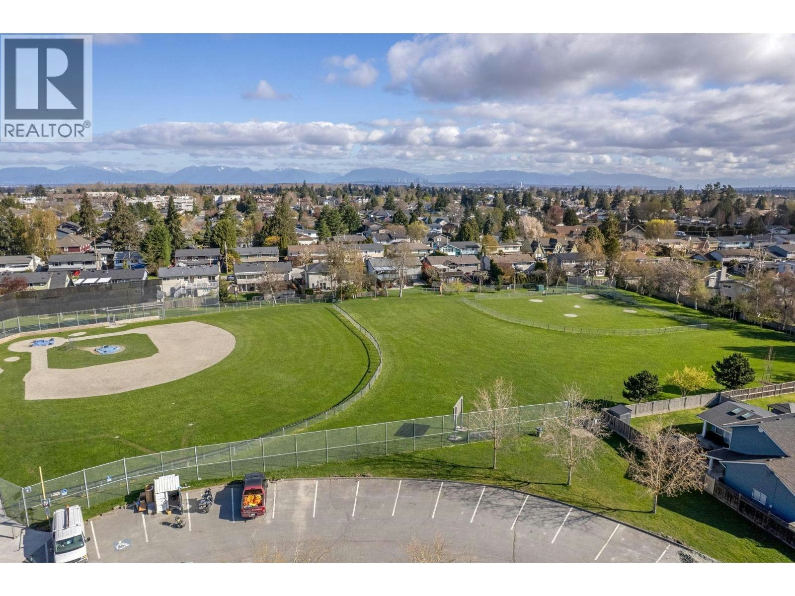 5392 Maple Crescent, Delta, BC, V4K 1G2 - 29