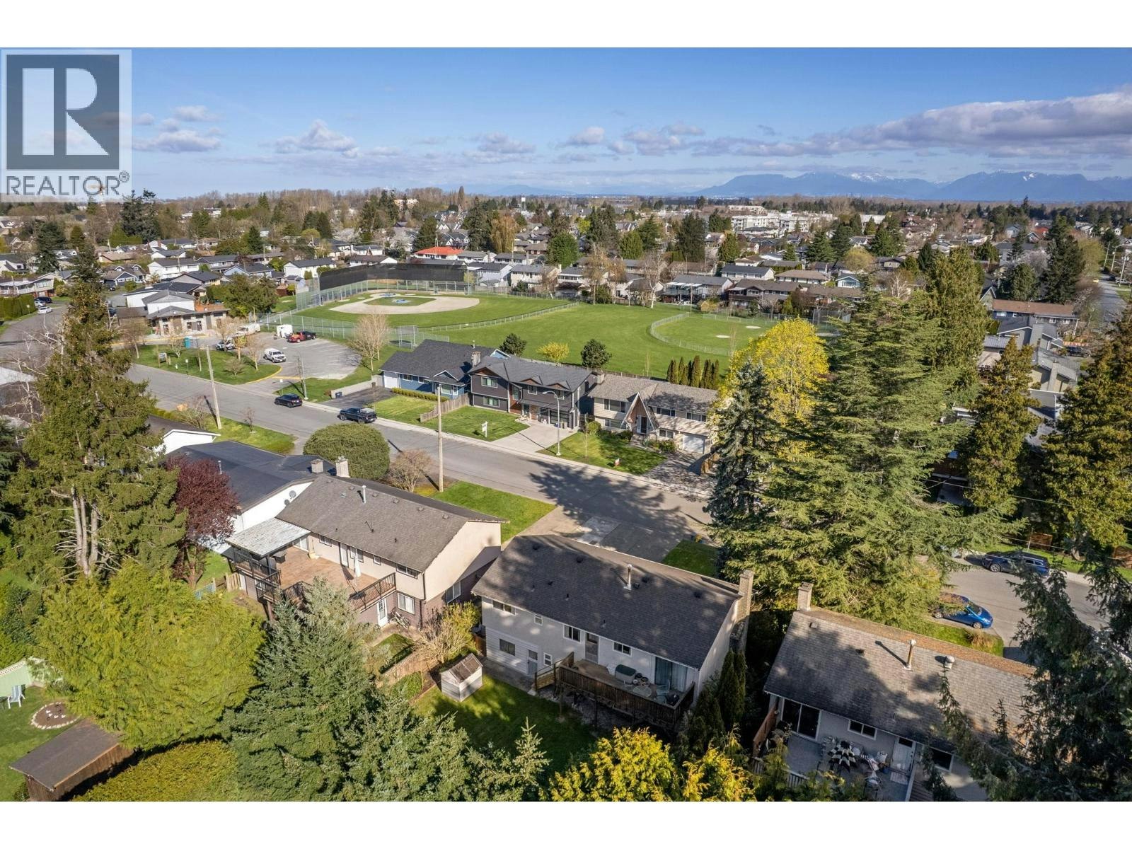 5392 Maple Crescent, Delta, BC, V4K 1G2 - 28