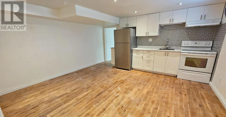 B-273 Delta Street, Toronto, ON, M8W 4G1 - 2