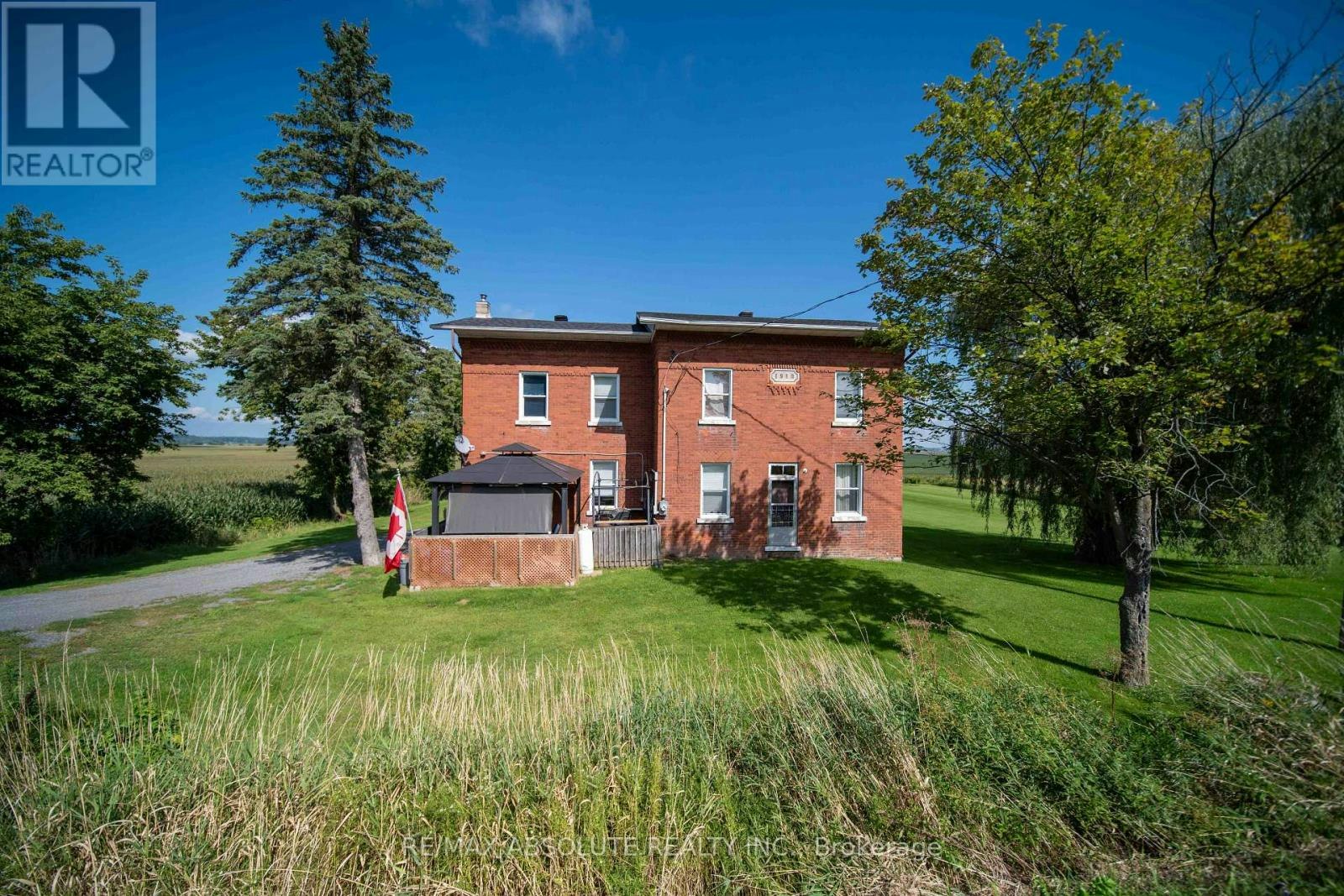 2671 Champlain Street, Clarence-Rockland, ON, K0A 1N0