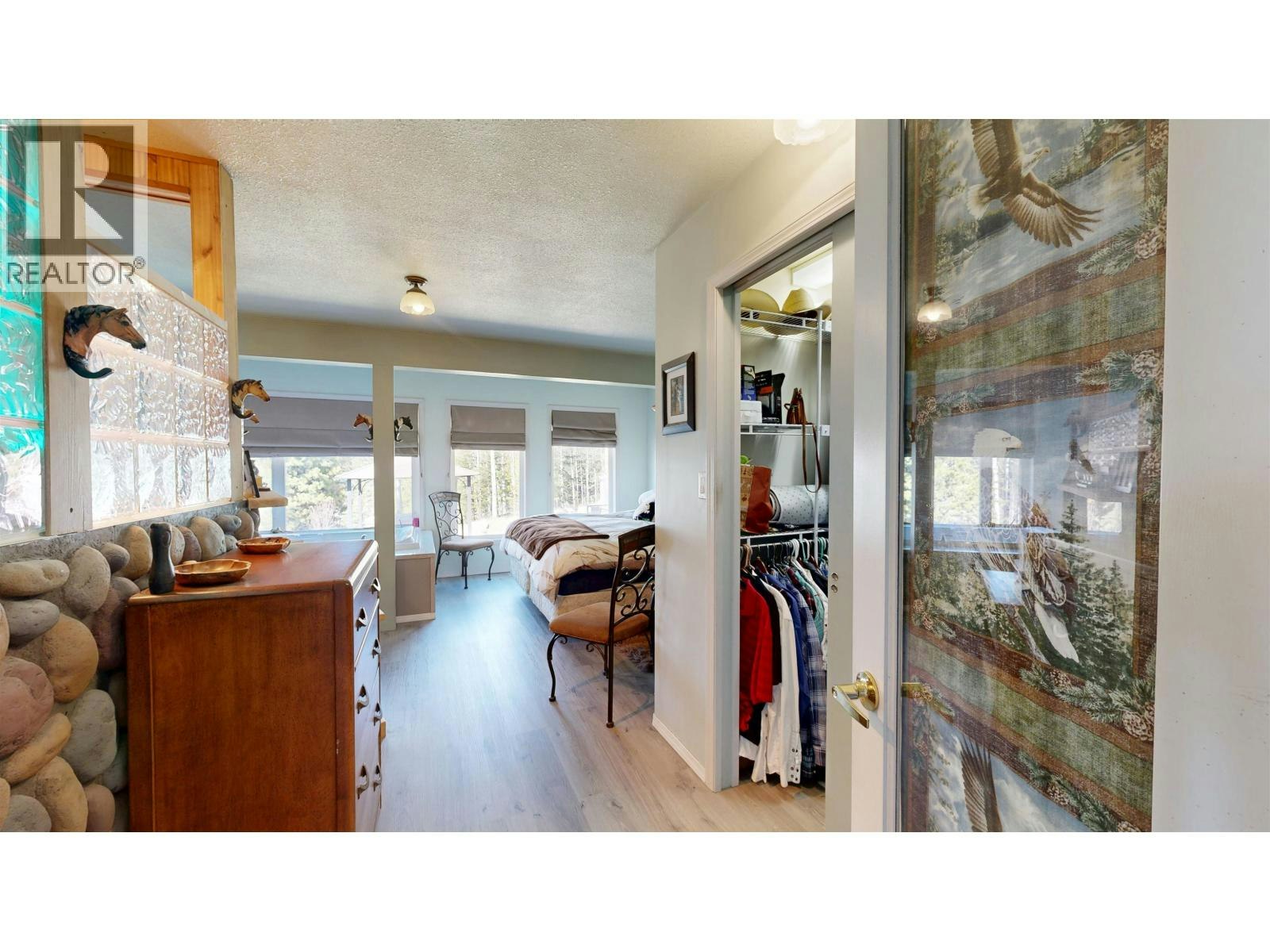 5548 Little Fort 24 Highway, 100 Mile House, BC, V0K 2E2 - 23