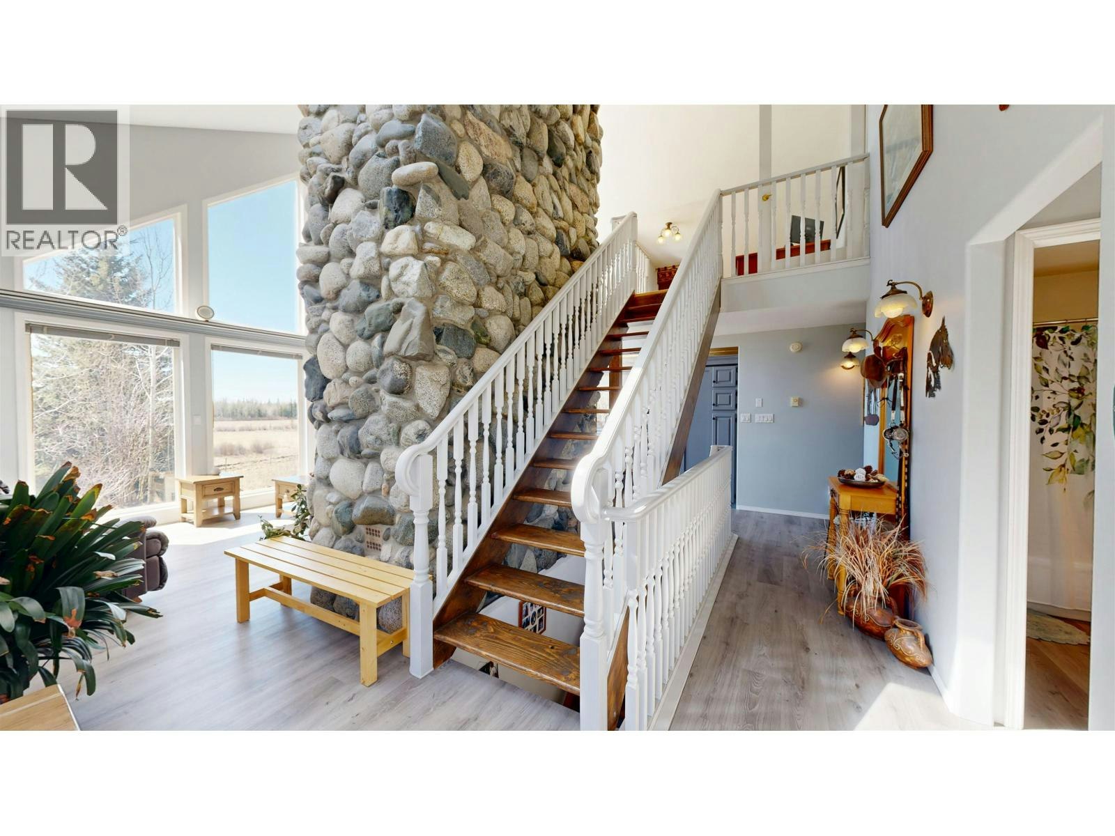 5548 Little Fort 24 Highway, 100 Mile House, BC, V0K 2E2 - 26