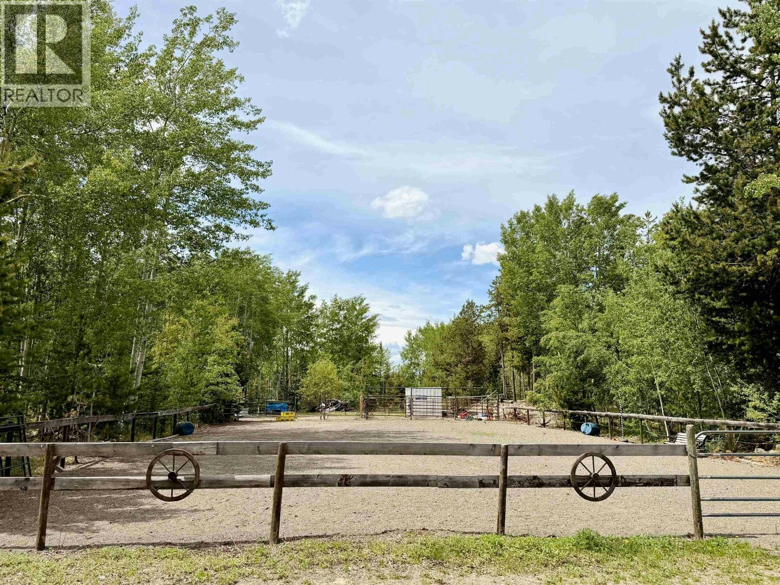5548 Little Fort 24 Highway, 100 Mile House, BC, V0K 2E2 - 38