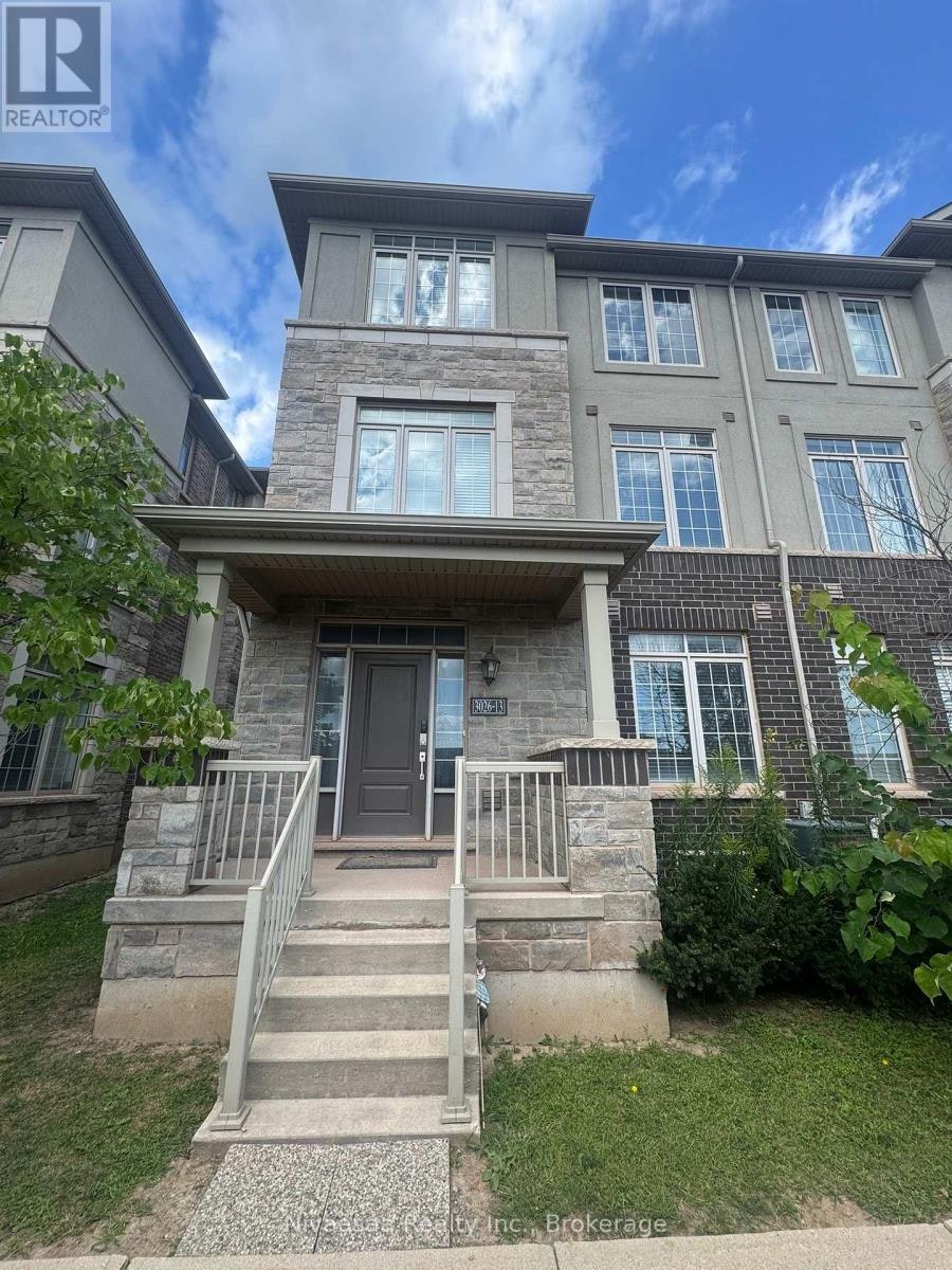13-3026 Postridge Drive, Oakville, ON, L6H 7E3