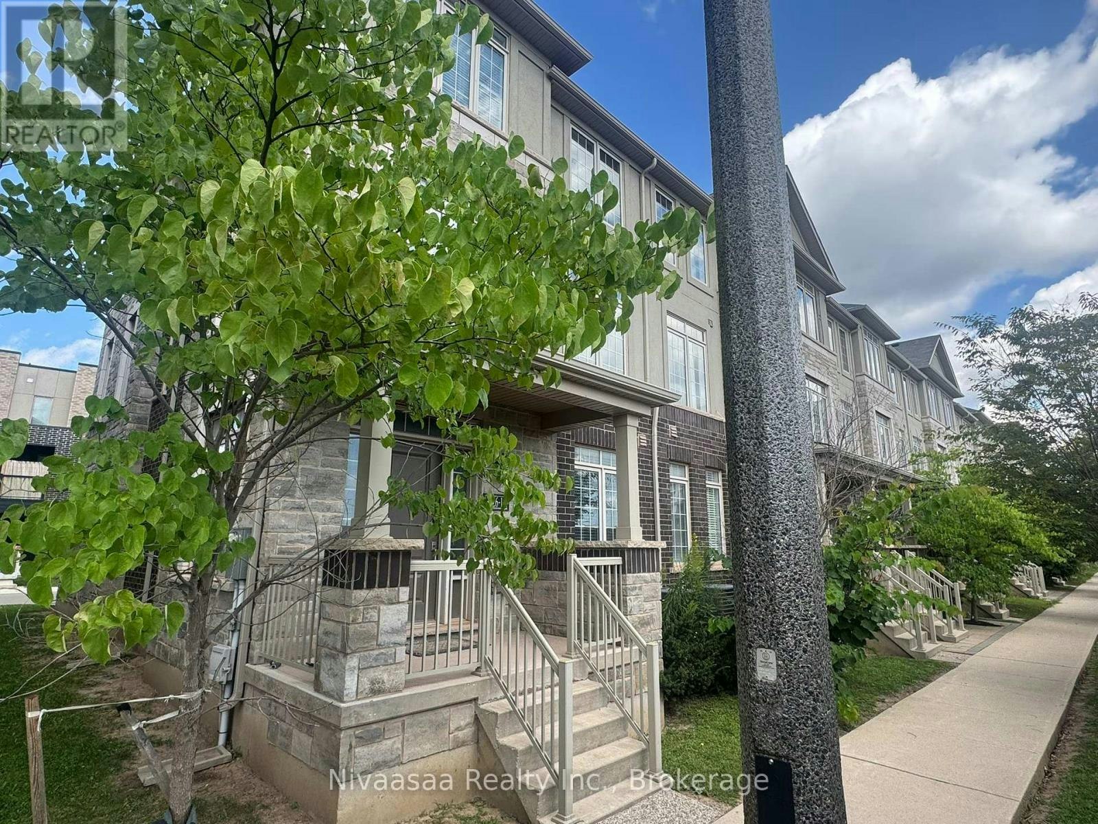 13-3026 Postridge Drive, Oakville, ON, L6H 7E3 - 3
