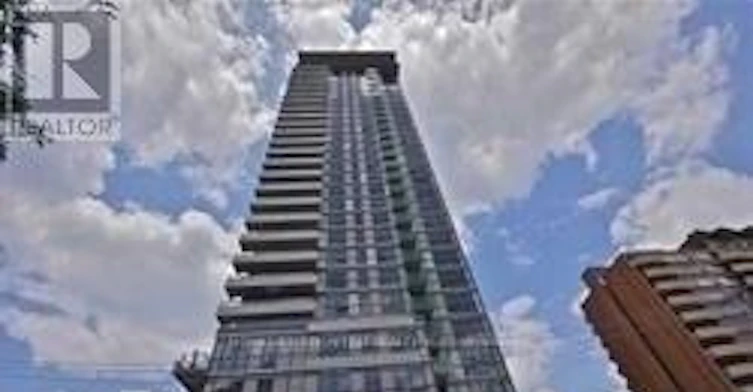 412-70 Roehampton Avenue, Toronto, ON, M4P 1R2