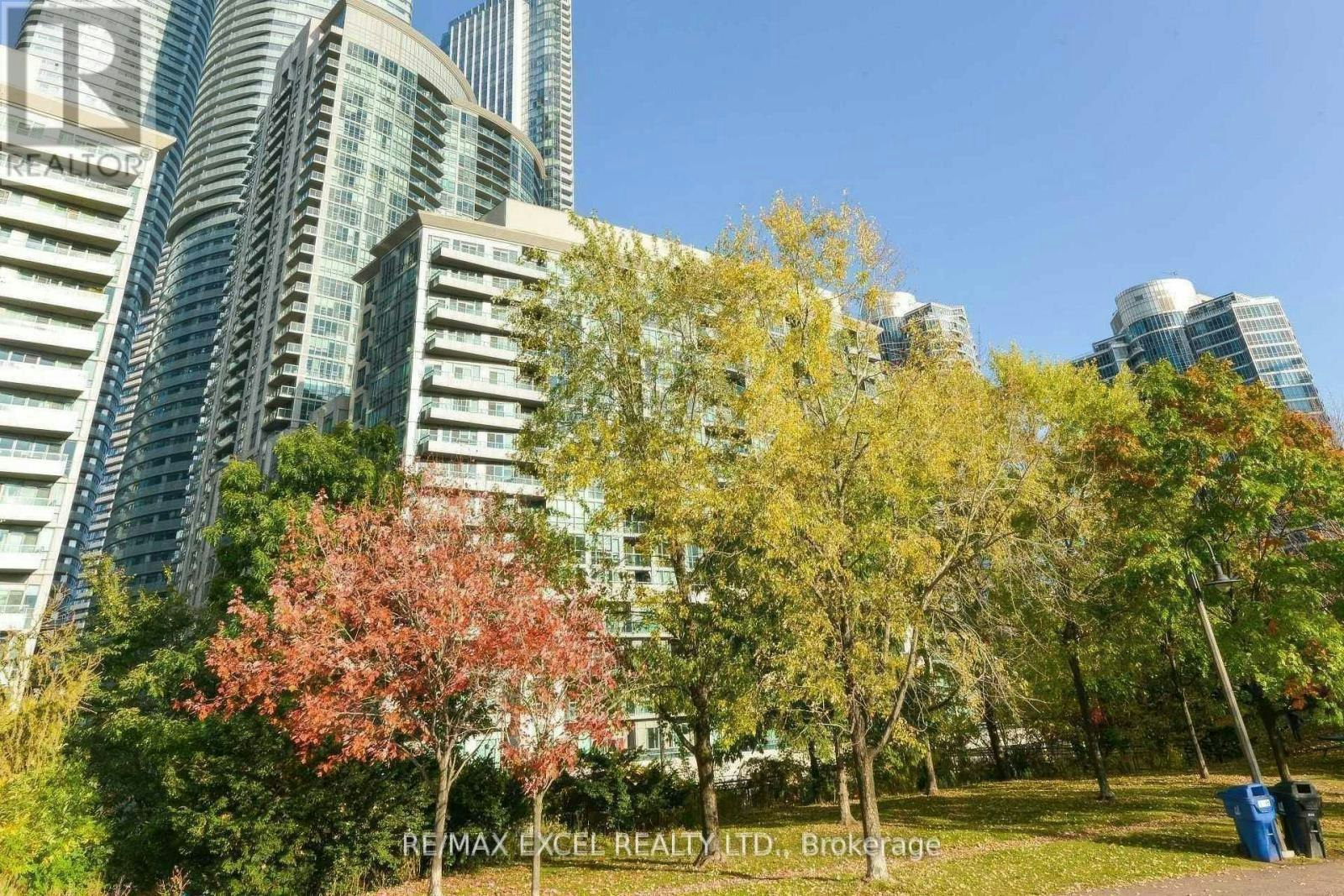 815-25 Lower Simcoe Street, Toronto, ON, M5J 3A1 - 22
