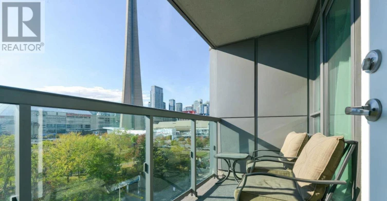 815-25 Lower Simcoe Street, Toronto, ON, M5J 3A1 - 23