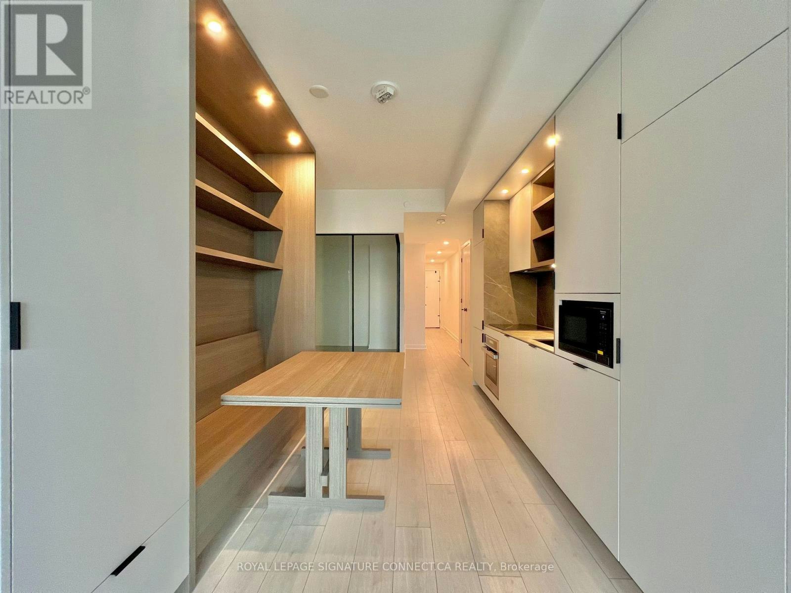 2605-55 Charles Street E, Toronto, ON, M4Y 1S9 - 3