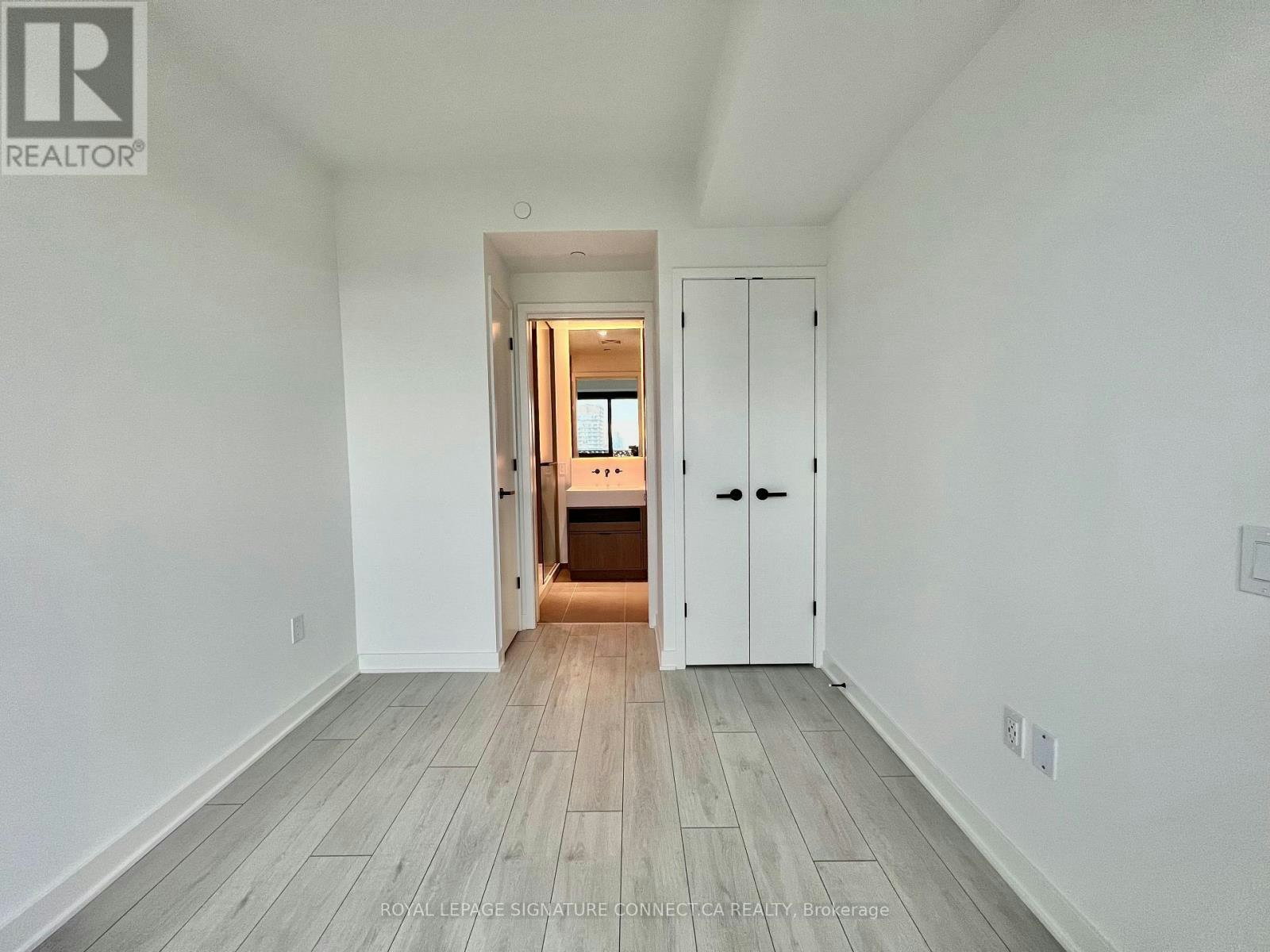 2605-55 Charles Street E, Toronto, ON, M4Y 1S9 - 10