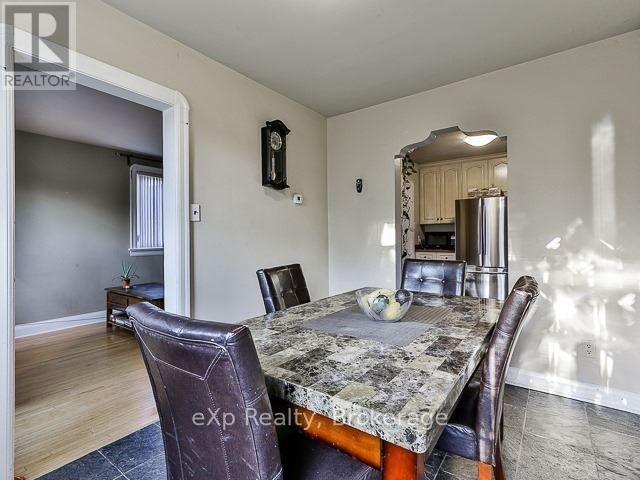 02-36 Second Street, Toronto, ON, M8V 2X2 - 5