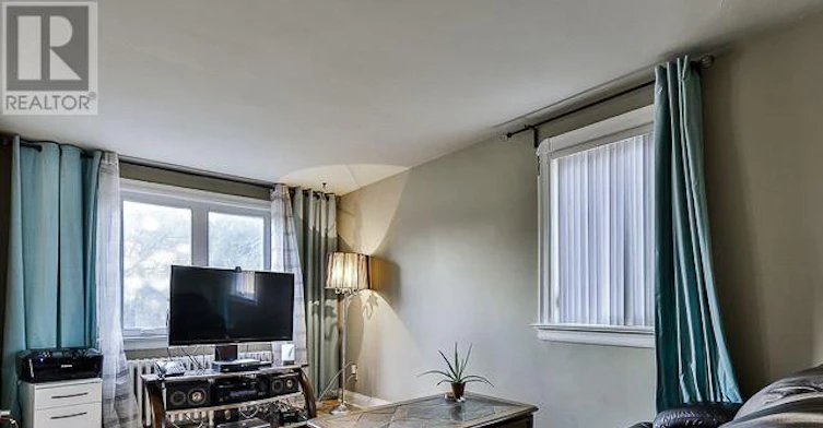 02-36 Second Street, Toronto, ON, M8V 2X2 - 6