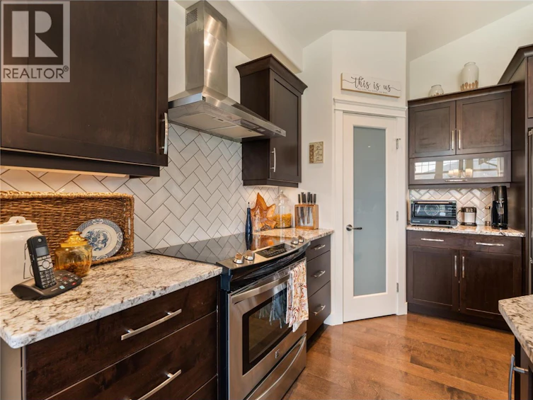 13011 East Ridge Drive, Lake Country, BC, V4V 2P9 - 12