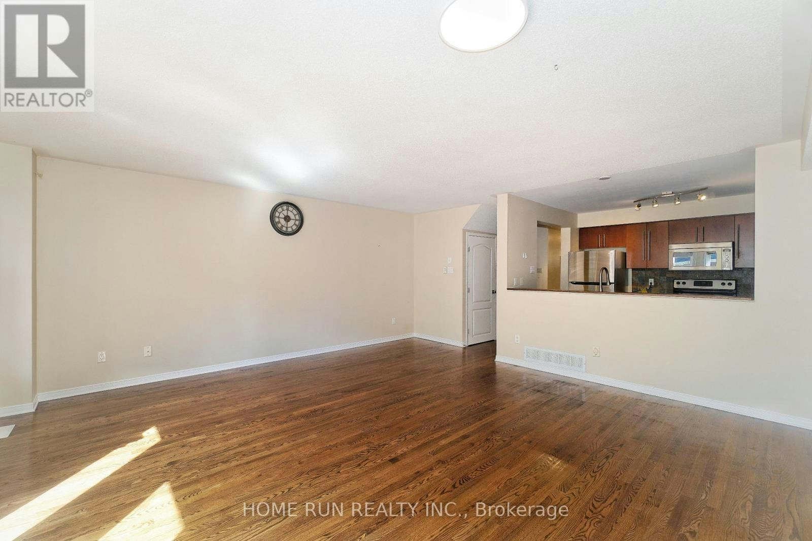 292 Freedom Private, Ottawa, ON, K1G 6W4 - 8