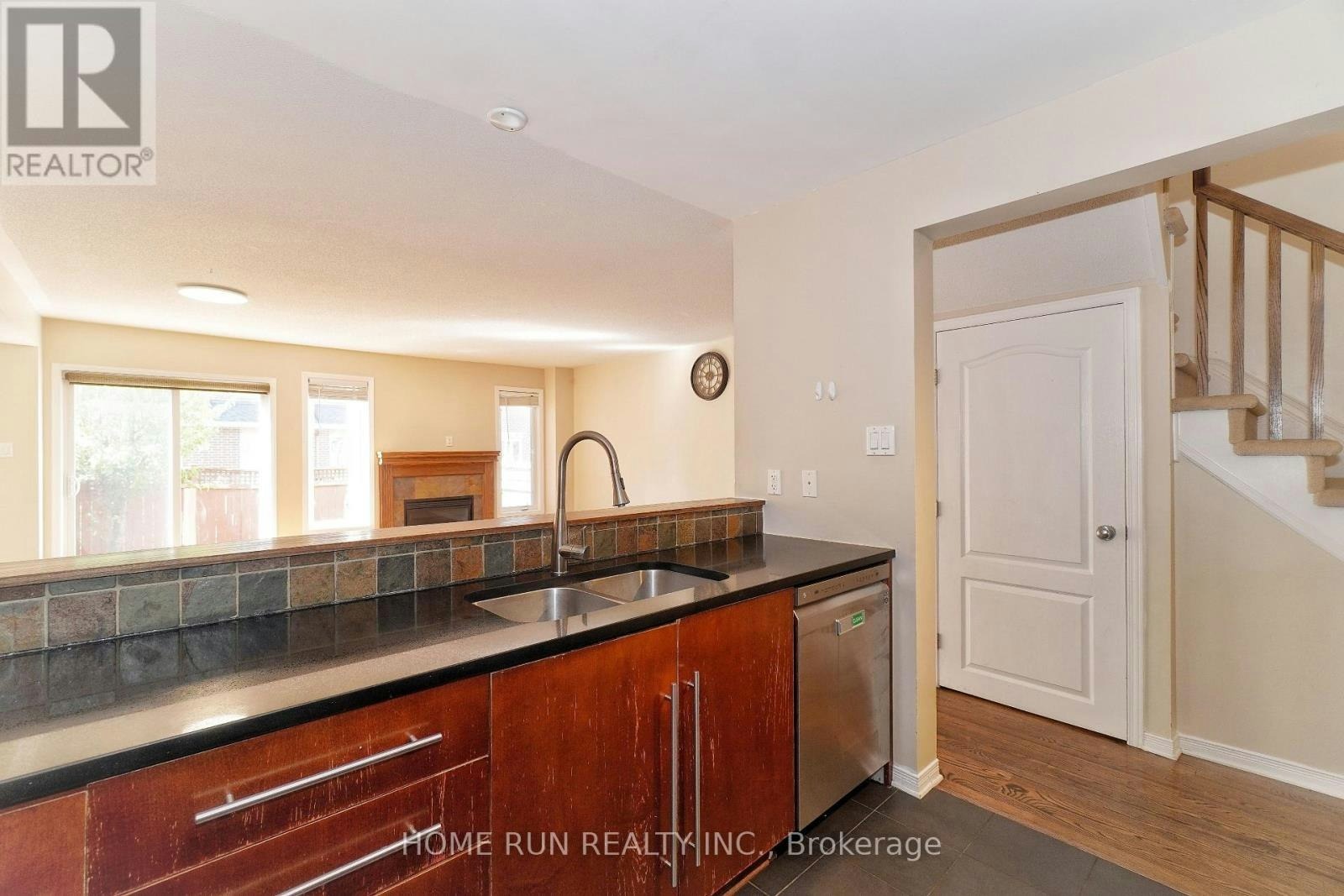 292 Freedom Private, Ottawa, ON, K1G 6W4 - 13