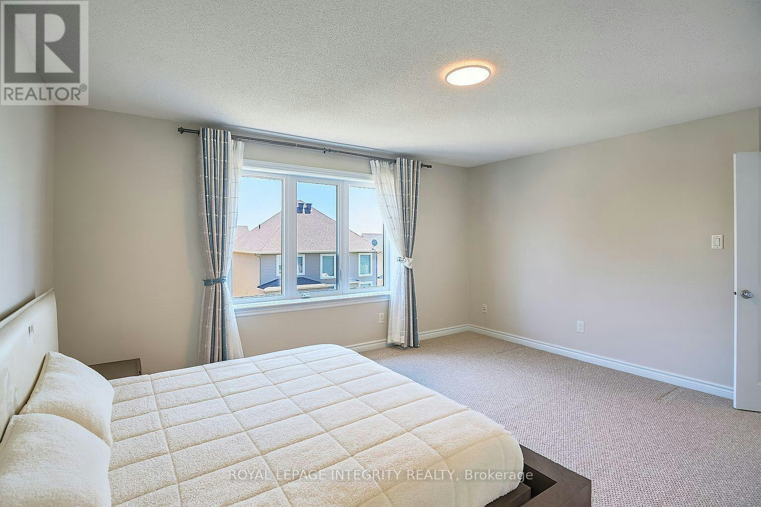 384 Huntsville Drive, Ottawa, ON, K2T 0H5 - 21