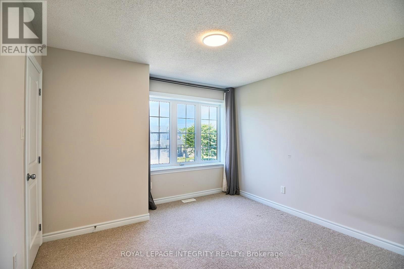 384 Huntsville Drive, Ottawa, ON, K2T 0H5 - 27