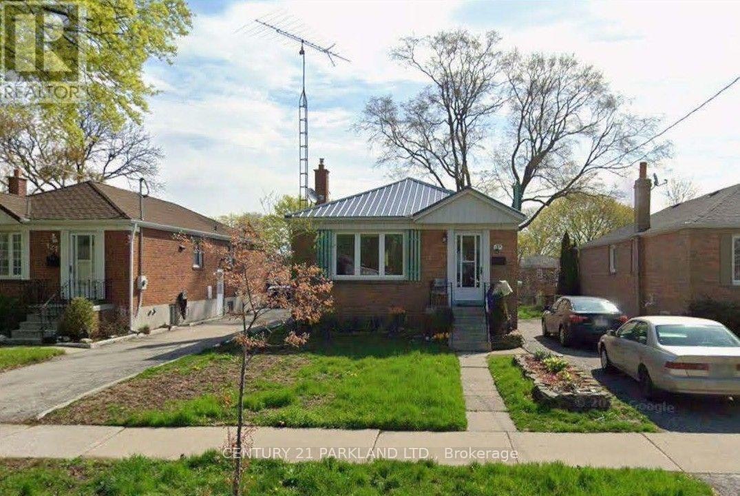 125 Carson Street NORTH, Toronto, ON, M8W 4C7