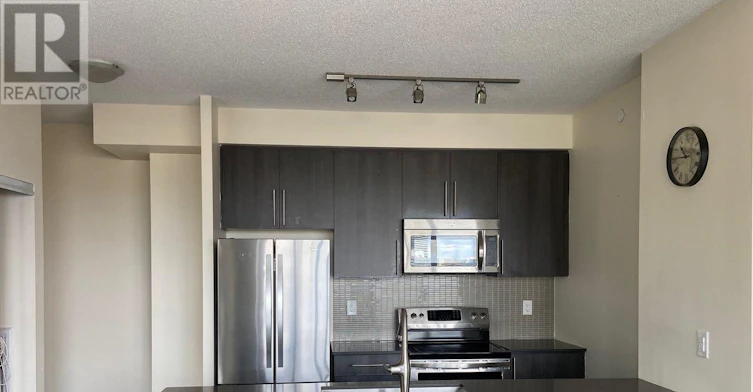 805-4011 Brickstone Mews E, Mississauga, ON, L5B 0J7 - 4